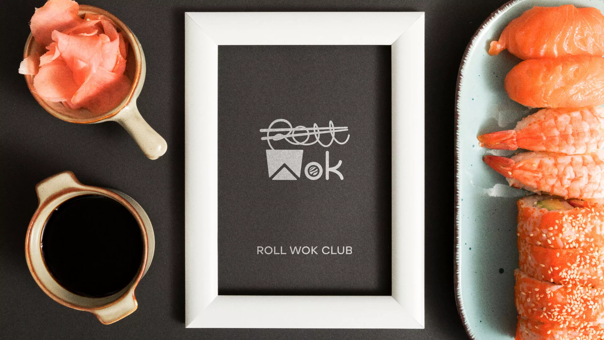 Разработка логотипа суши-бара «Roll Wok Club» в Брянске