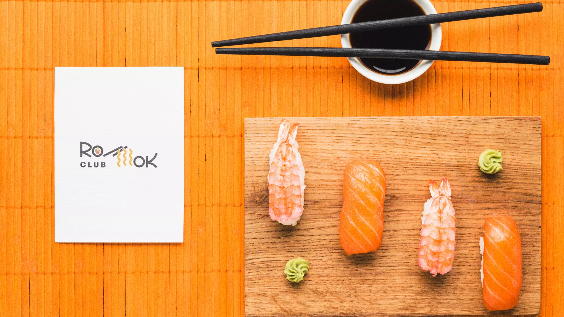 Создание логотипа суши-бара «Roll Wok Club» в Брянске